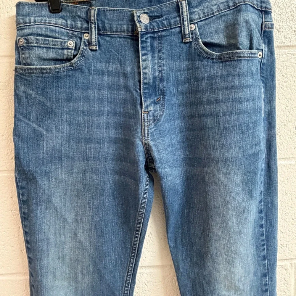 Levis Mens 511 Slim Fit Jeans 33x31 Blue Medium Wash Denim Casual Classic